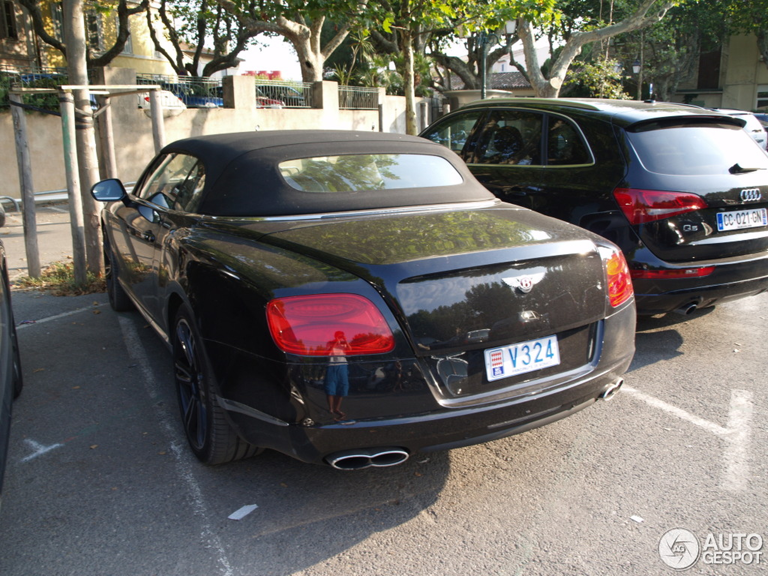 Bentley Continental GTC V8