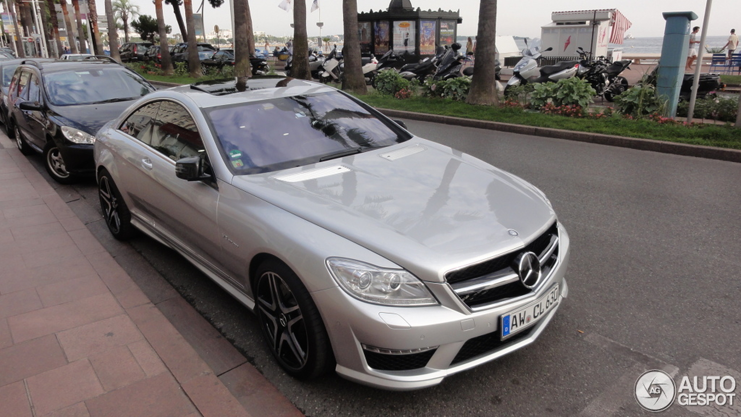 Mercedes-Benz CL 63 AMG C216 2011