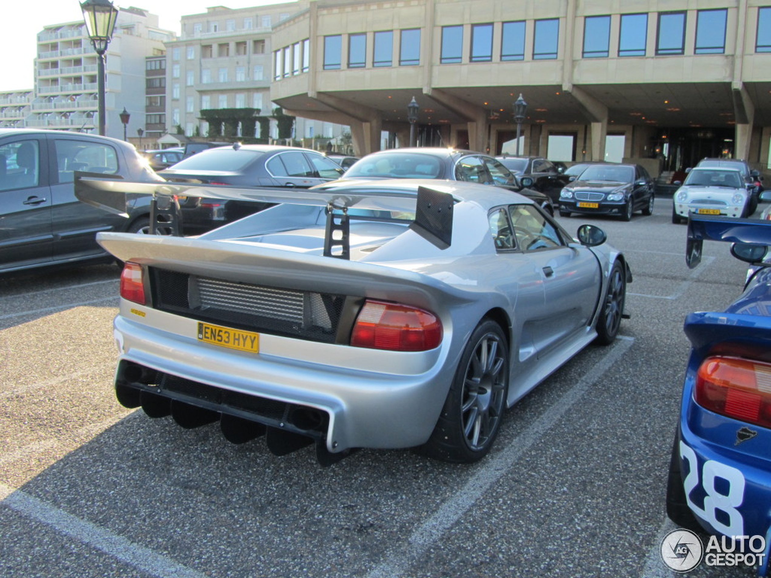 Noble M12 GTO-3R