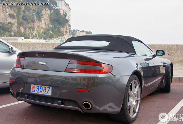 Aston Martin V8 Vantage Roadster