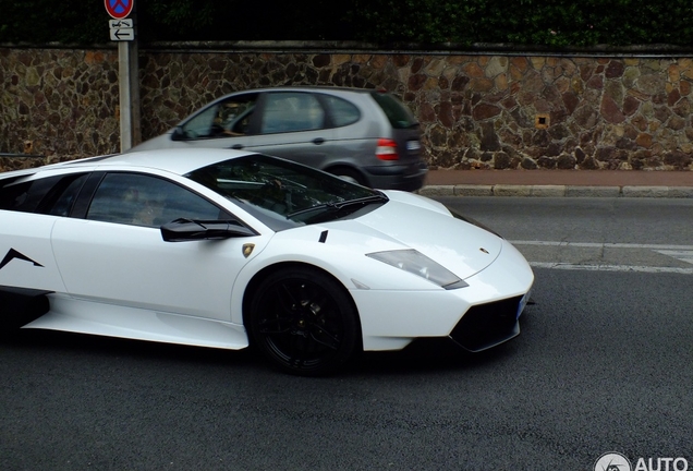 Lamborghini Murciélago LP670-4 SuperVeloce