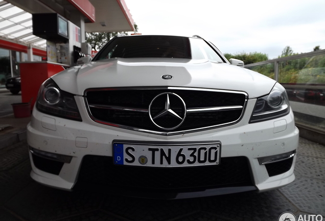 Mercedes-Benz C 63 AMG Estate 2012