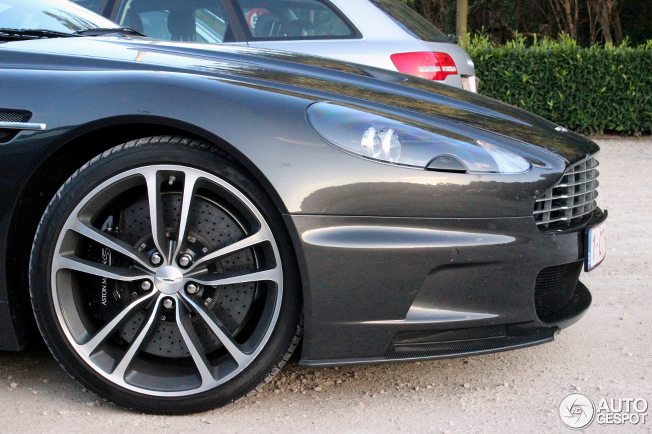 Aston Martin DBS