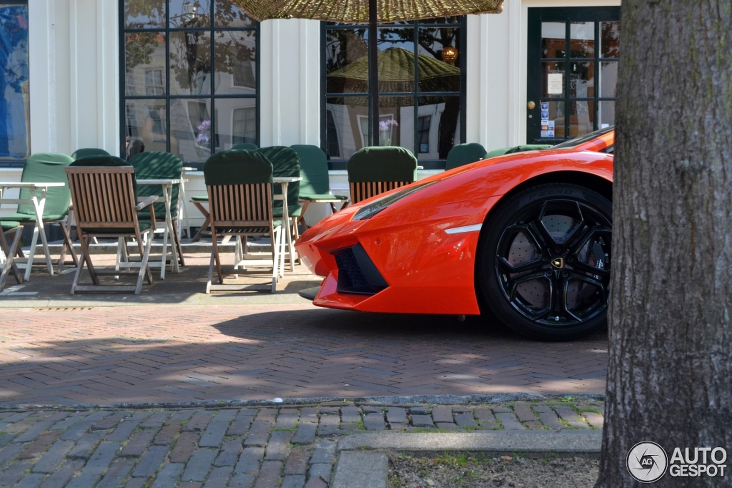 Lamborghini Aventador LP700-4