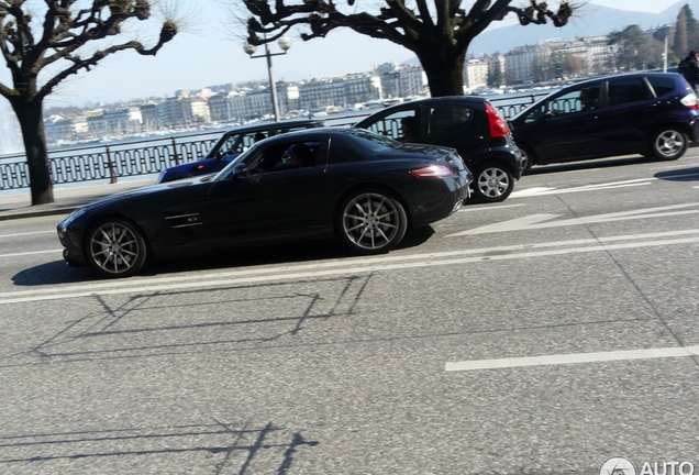 Mercedes-Benz SLS AMG