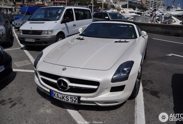 Mercedes-Benz SLS AMG Roadster