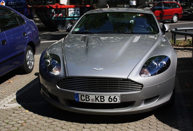 Aston Martin DB9 LM