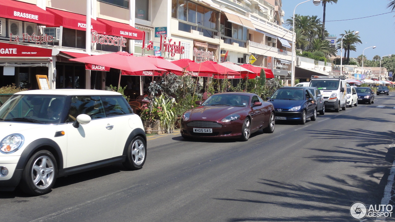 Aston Martin DB9