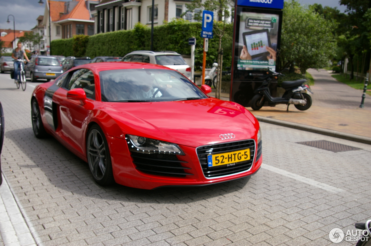 Audi R8