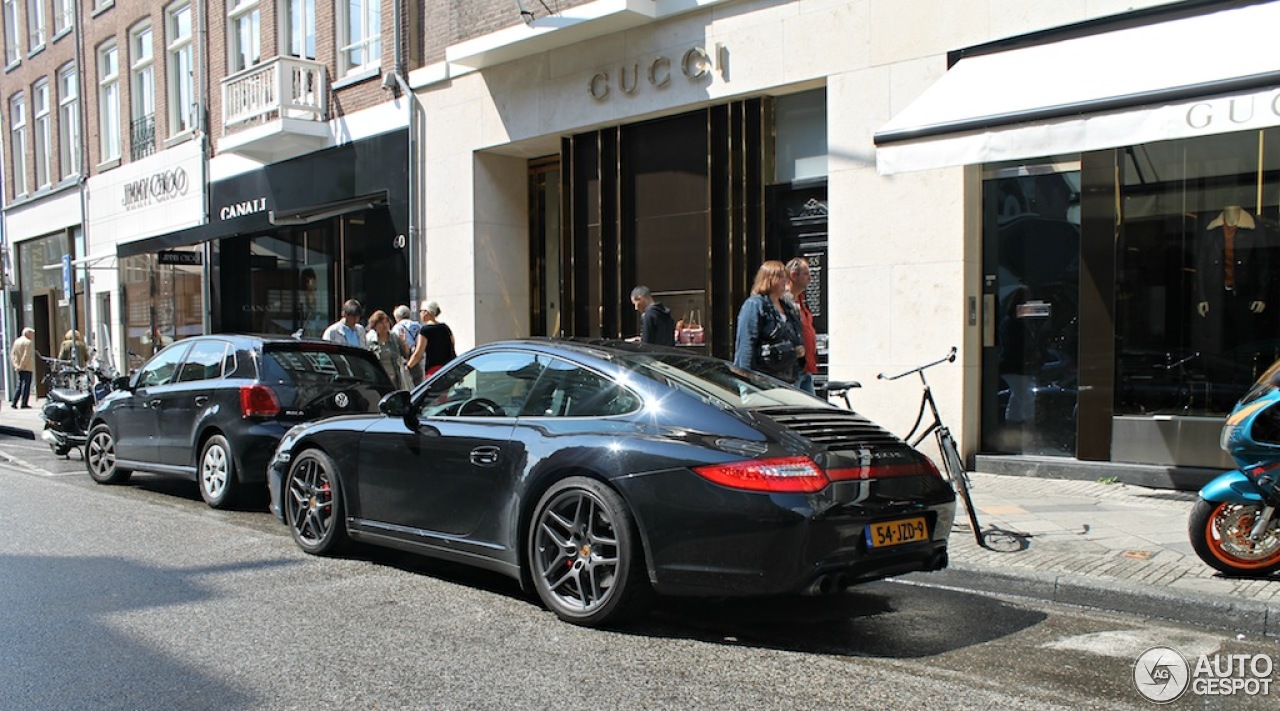 Porsche 997 Carrera 4S MkII Pon Edition