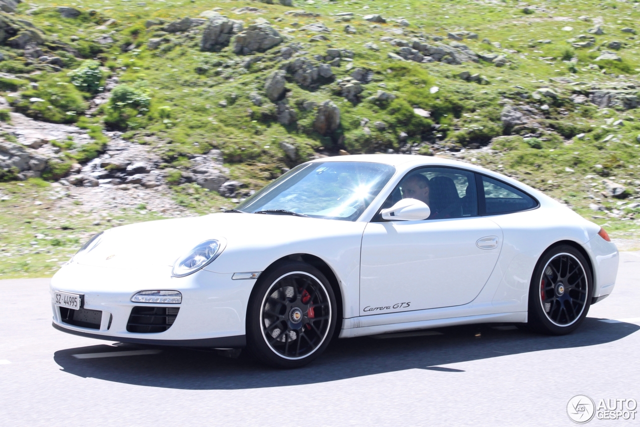 Porsche 997 Carrera GTS