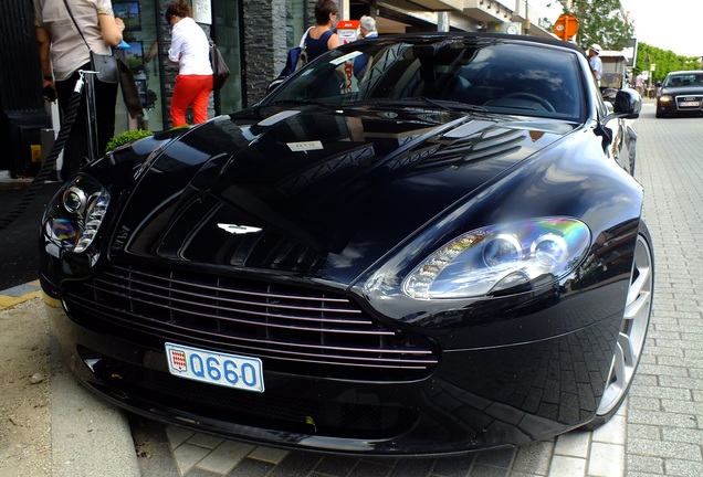 Aston Martin V8 Vantage Roadster