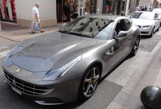 Ferrari FF