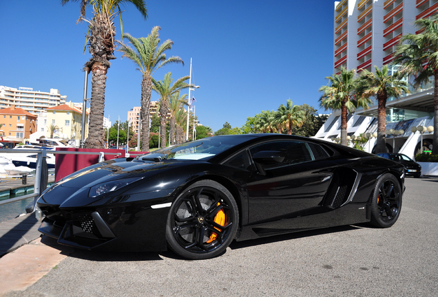 Lamborghini Aventador LP700-4