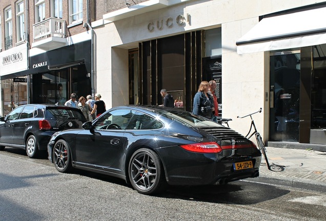 Porsche 997 Carrera 4S MkII Pon Edition