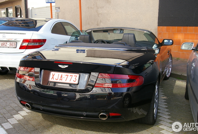 Aston Martin DB9 Volante