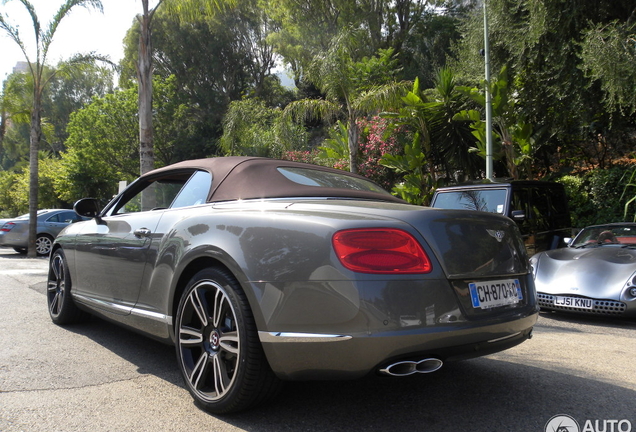 Bentley Continental GTC V8