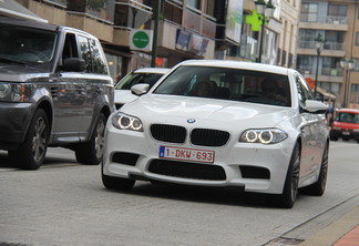 BMW M5 F10 2011