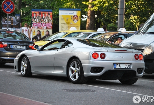 Ferrari 360 Modena