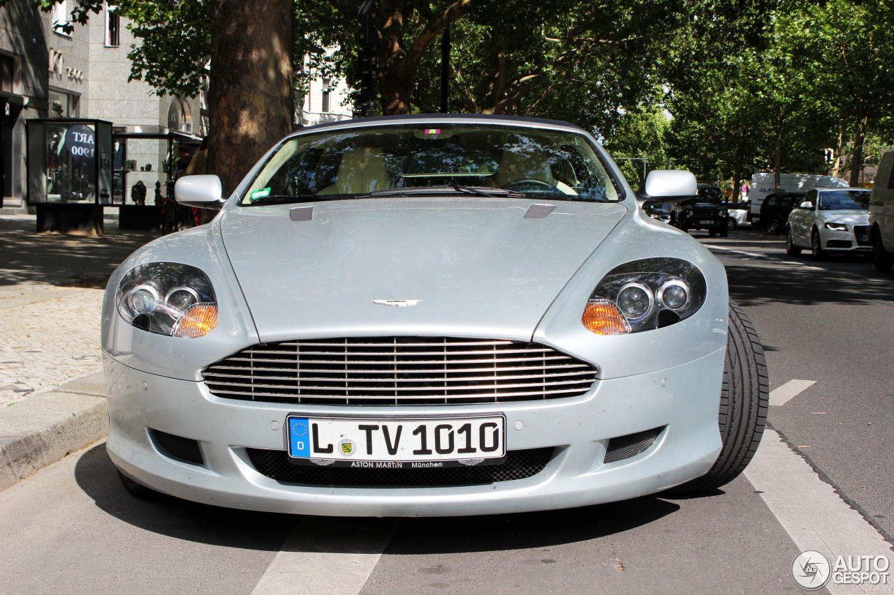 Aston Martin DB9 Volante