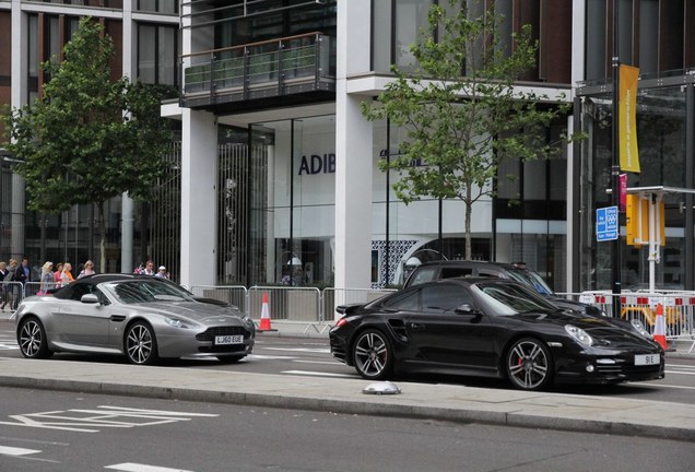 Aston Martin V8 Vantage N420 Roadster