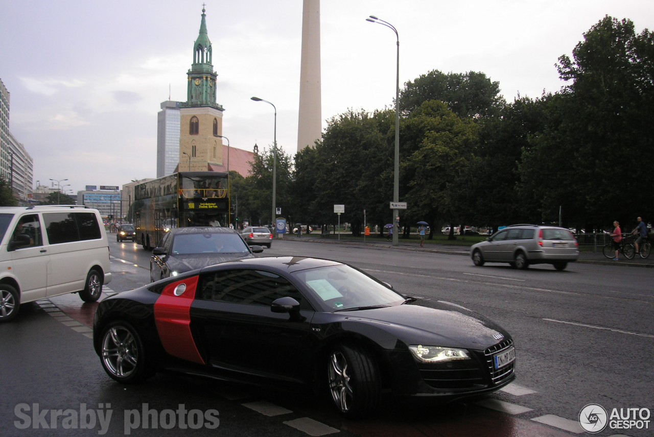 Audi R8 V10