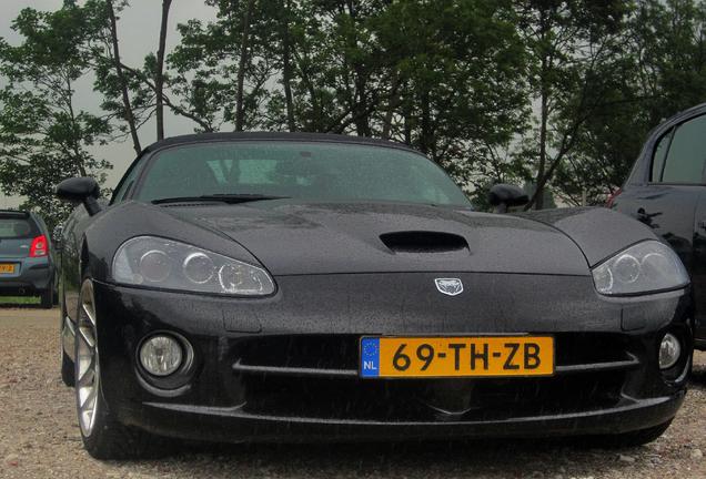 Dodge Viper SRT-10 Roadster 2003