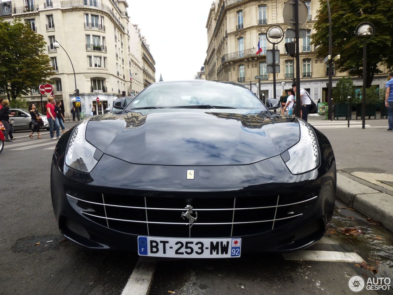 Ferrari FF