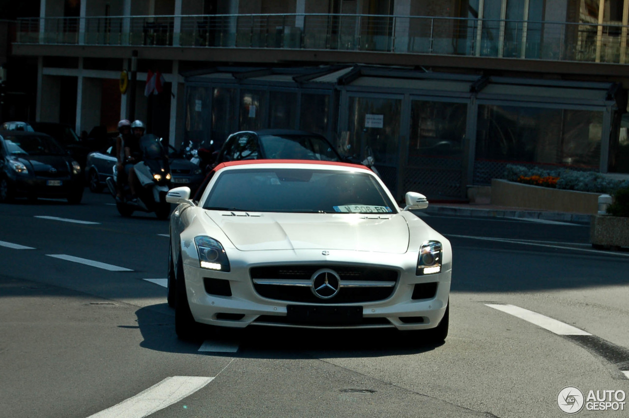 Mercedes-Benz SLS AMG Roadster