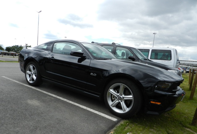 Ford Mustang GT 2011