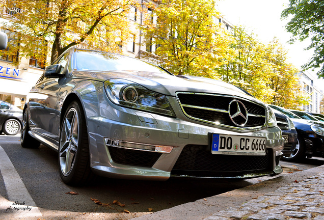 Mercedes-Benz C 63 AMG Estate 2012