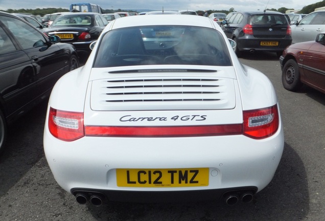 Porsche 997 Carrera 4 GTS