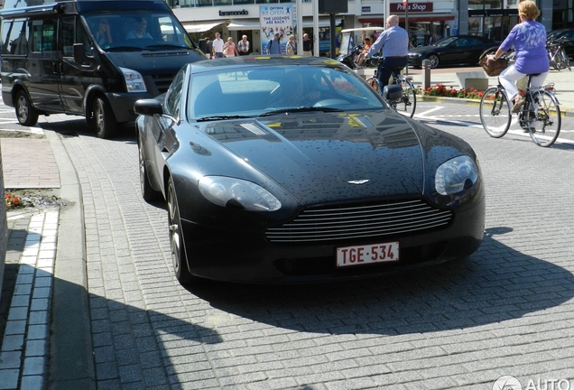 Aston Martin V8 Vantage