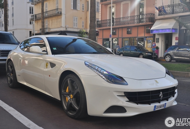 Ferrari FF