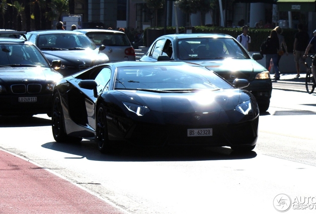 Lamborghini Aventador LP700-4