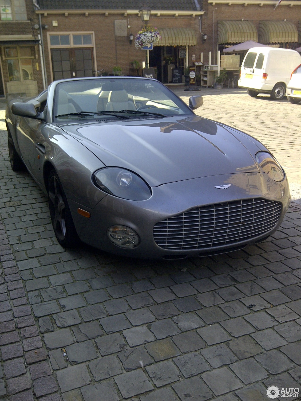 Aston Martin DB AR1