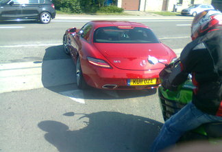 Mercedes-Benz SLS AMG