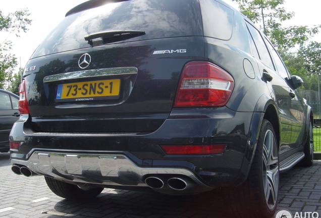 Mercedes-Benz ML 63 AMG W164 2009