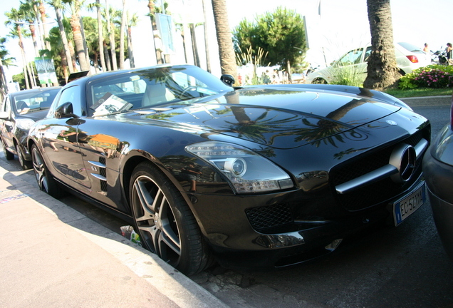 Mercedes-Benz SLS AMG