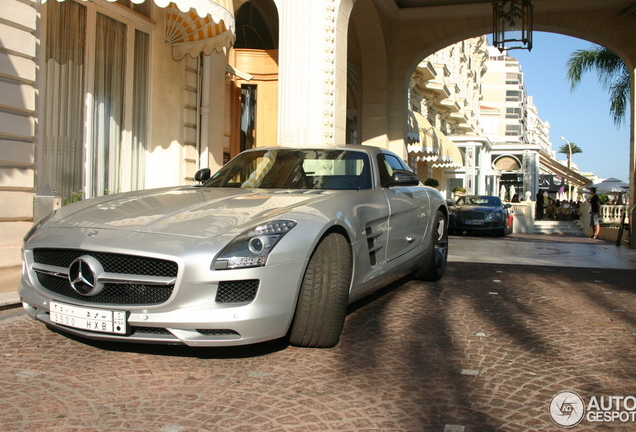 Mercedes-Benz SLS AMG