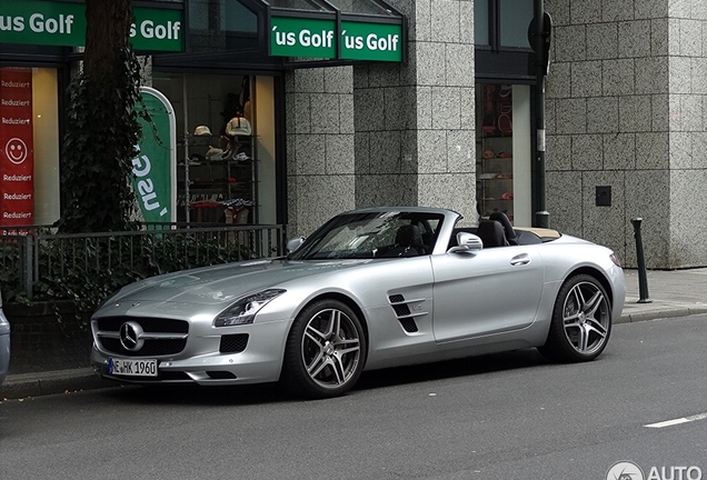 Mercedes-Benz SLS AMG Roadster