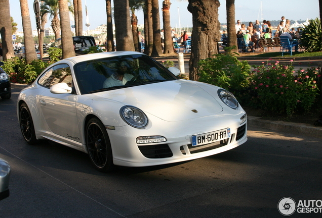 Porsche 997 Carrera GTS