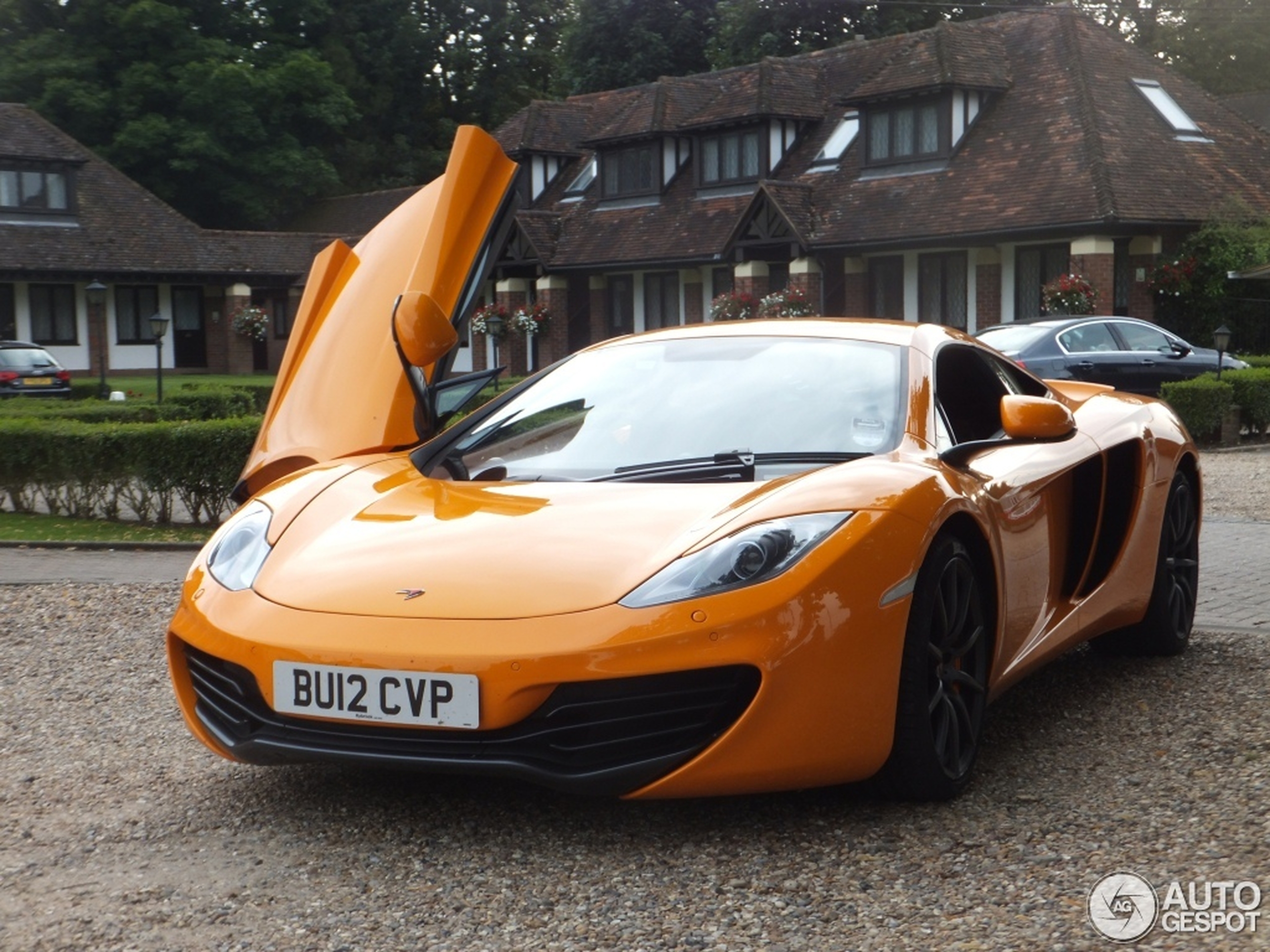 McLaren 12C