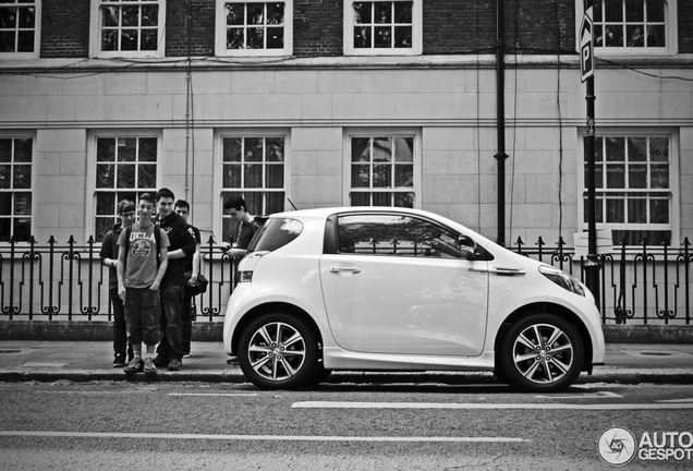 Aston Martin Cygnet