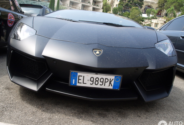 Lamborghini Aventador LP700-4