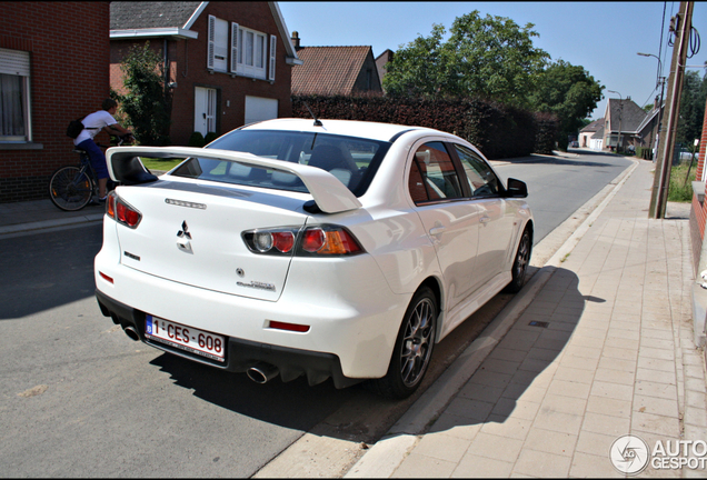 Mitsubishi Lancer Evolution X