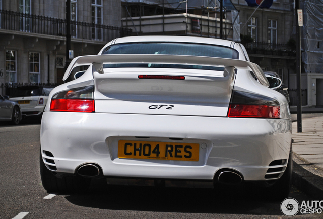 Porsche 996 GT2