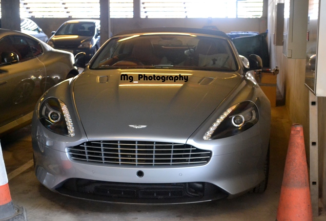 Aston Martin DB9 Volante 2013