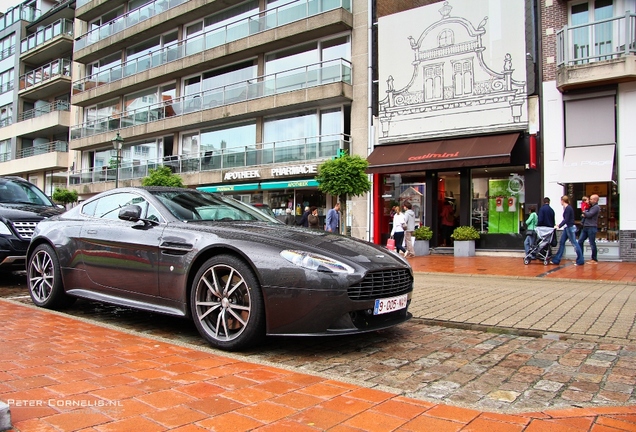 Aston Martin V8 Vantage S