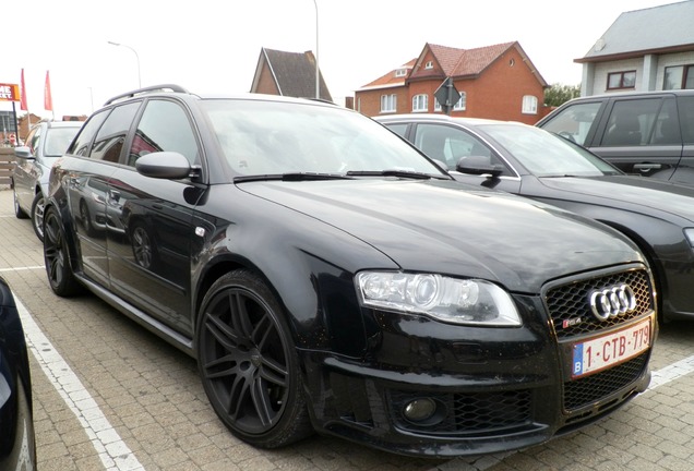 Audi RS4 Avant B7